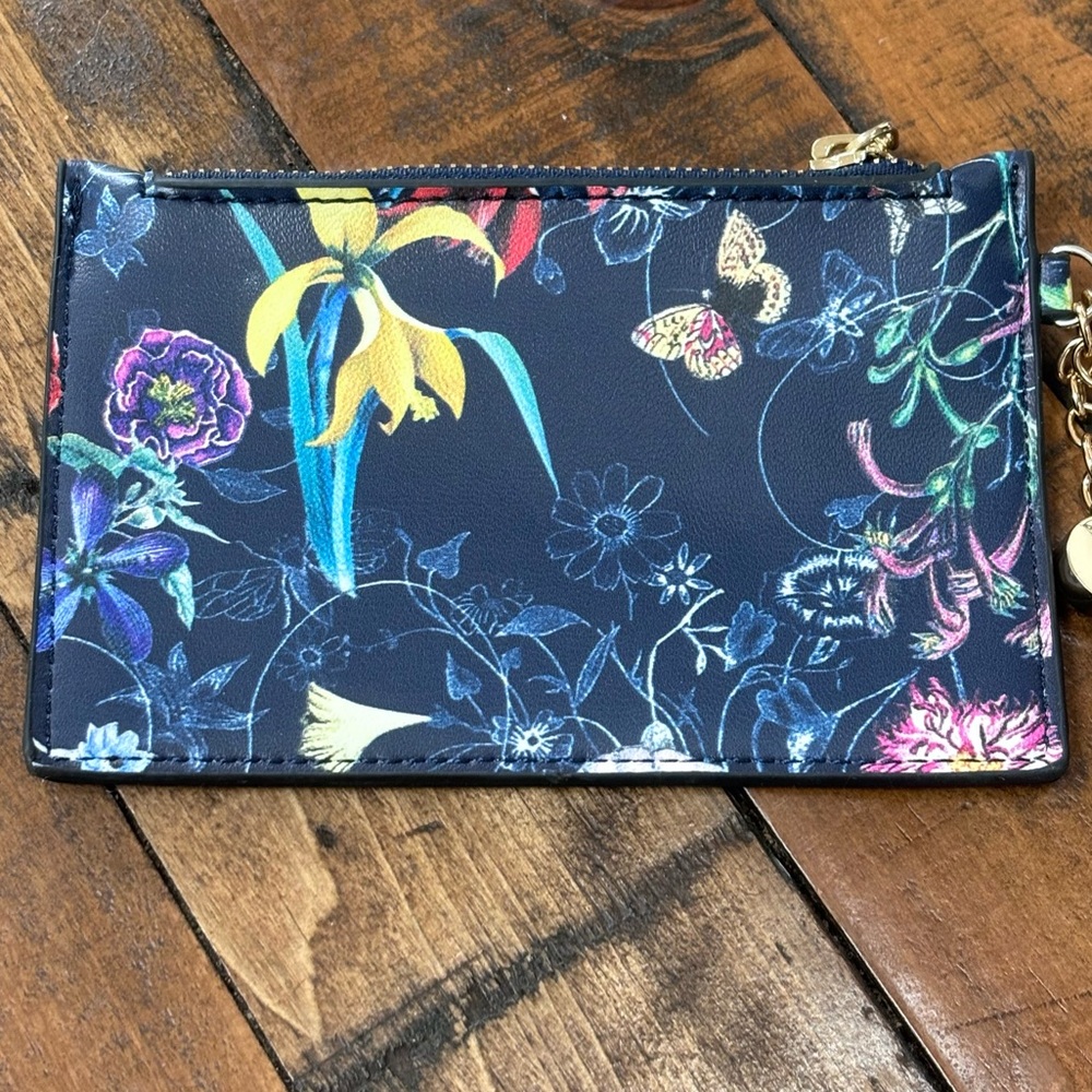 NWOT Marc New York Floral Leather Wallet with Charms! - Picture 6 of 12